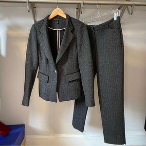 WHBM ladies pant suit- excellent condition